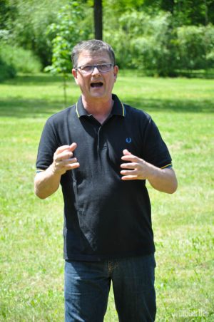 Markus Brandenstein erzählt die Geschichte des Hofes